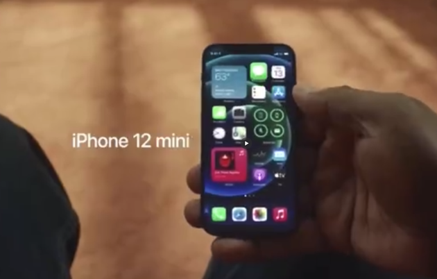 iPhone 12 mini精致的大小