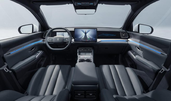 纯电续航301km 宋Pro DM-i飞驰版上市9.99万起