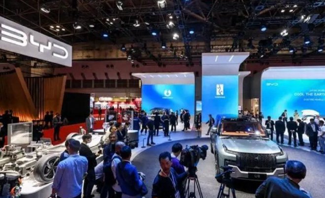 车圈热搜 日本移动出行展开幕 特斯拉Model3焕新版交付