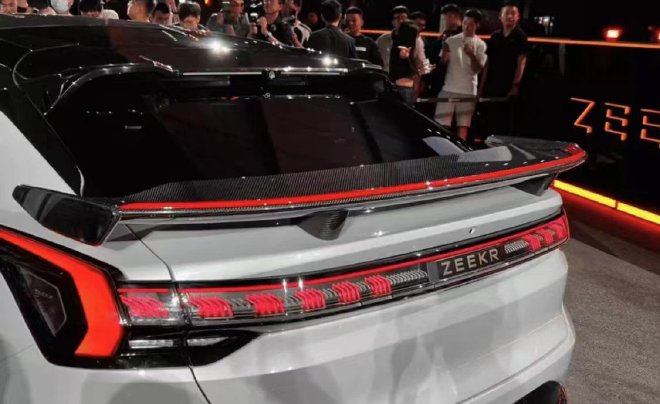 售价76.9万元 极氪001 FR正式上市