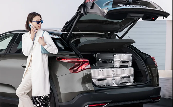 凡尔赛C5 X即将登陆日本市场 折合人民币23.4万