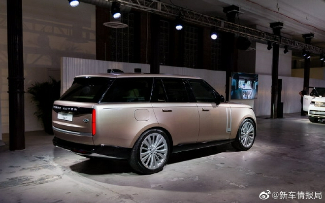 车圈热搜：赛那上市谁会买单 你能接受电车几折里程缩水