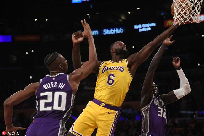 师弟被班主任批评了