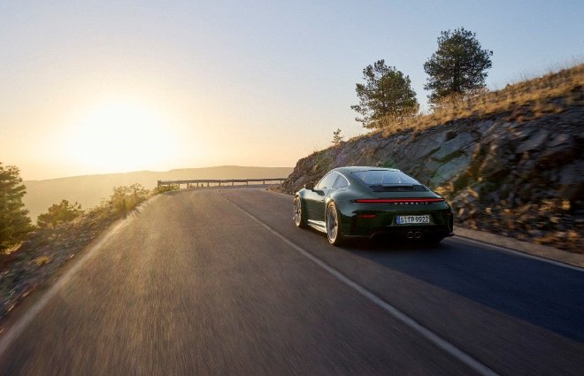 售226.8万元起 新款保时捷911 GT3上市