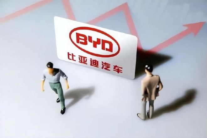 11月汽车销量罕见下滑 新能源逆势增长