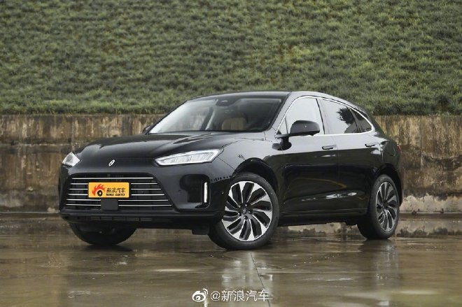 车圈热搜 蔚来全系降价3万 余承东对华为自动驾驶信心满满