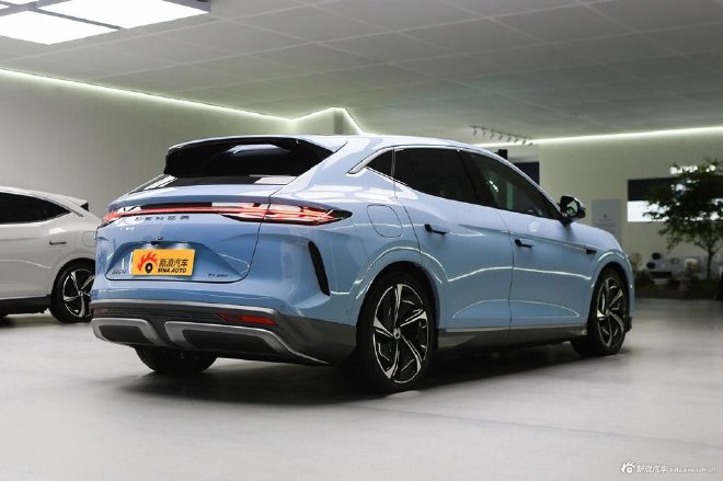 More choices for intelligent 300,000 new energy vehicles