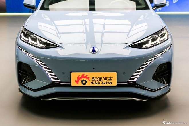More choices for intelligent 300,000 new energy vehicles
