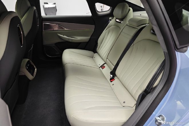 售价22.58-33.98万元 星纪元ES正式上市