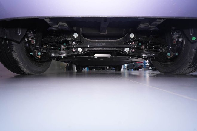 实拍比亚迪海豚荣耀版 细节提升且实用