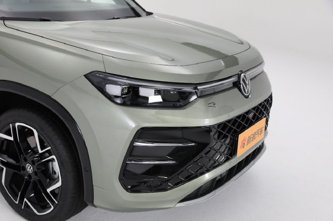 配置空间提升明显/细节有亮点 静态体验一汽-大众探岳L