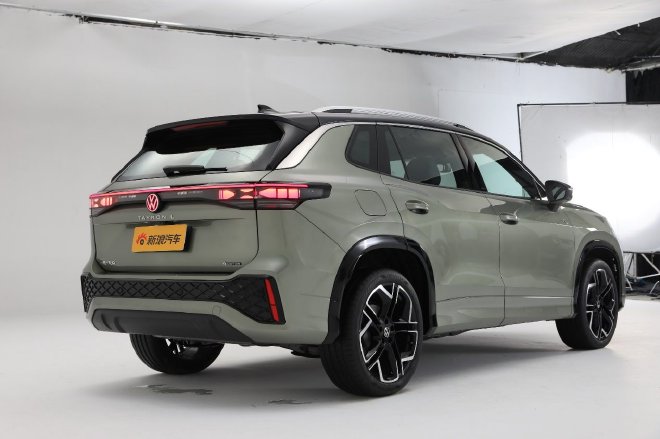 配置空间提升明显/细节有亮点 静态体验一汽-大众探岳L