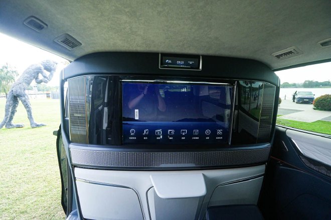 2025款世纪CENTURY正式上市 售价46.99-69.99万元