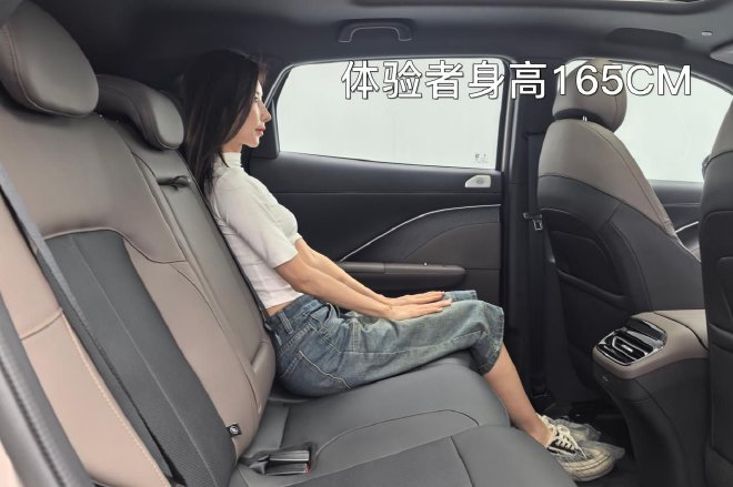 有里也有面儿 实拍长安第四代CS55PLUS