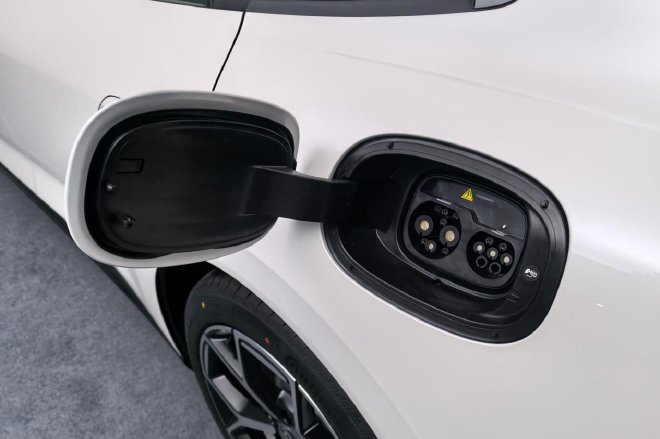 重塑家族门风 静态体验长安启源A06