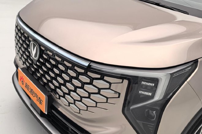 有里也有面儿 实拍长安第四代CS55PLUS