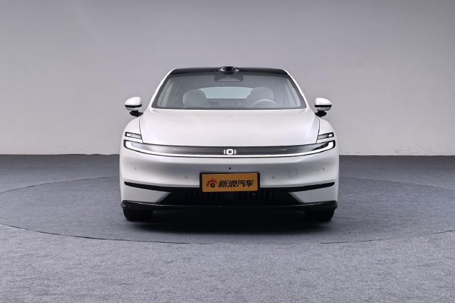 重塑家族门风 静态体验长安启源A06