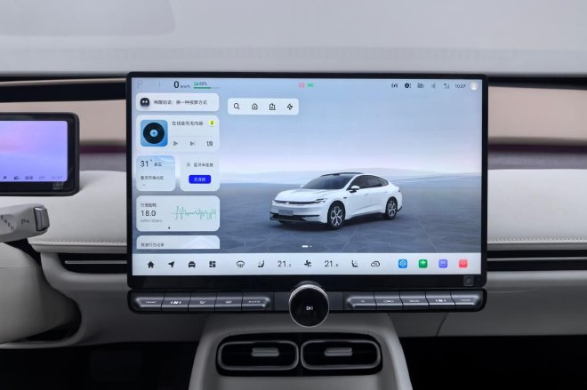 重塑家族门风 静态体验长安启源A06