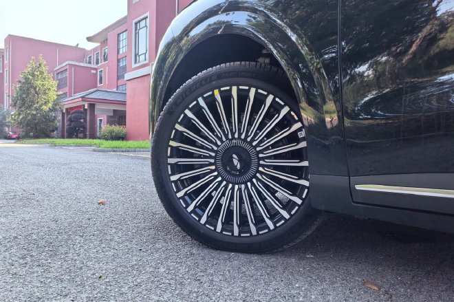 增程动力主打家庭出行 试驾奇瑞风云T11