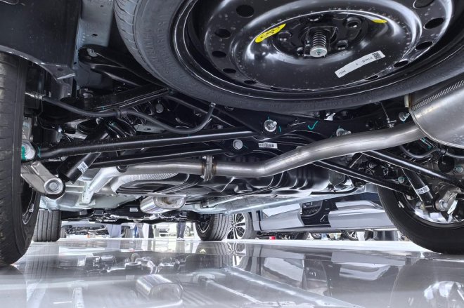 接地气的实用之车 静态体验五菱星光560