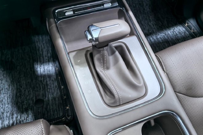 接地气的实用之车 静态体验五菱星光560