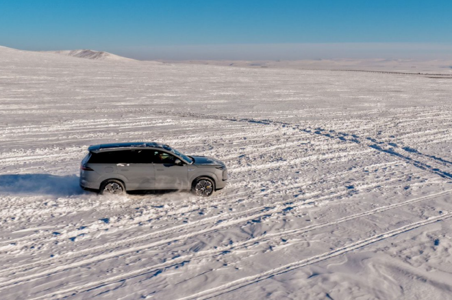 可城亦可雪 冰雪试驾腾势SUV双旗舰
