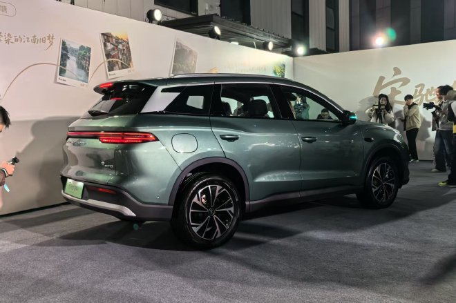 2026款宋Pro DM-i上市 限时超级优享价9.98万元起