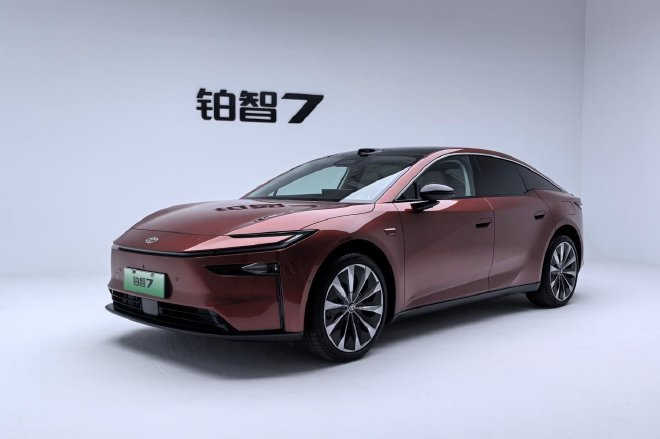 更全面的本土化 静态解析广汽丰田铂智7