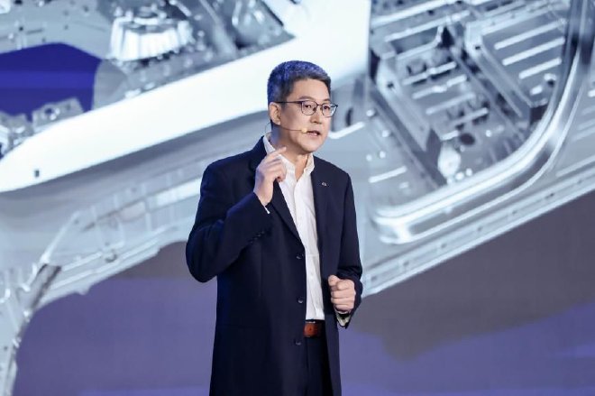 广汽集团整车开发院车体首席总师章恒解读星舰车身技术亮点