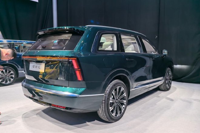 2026北京车展：上汽通用五菱星光L亮相并开启盲订