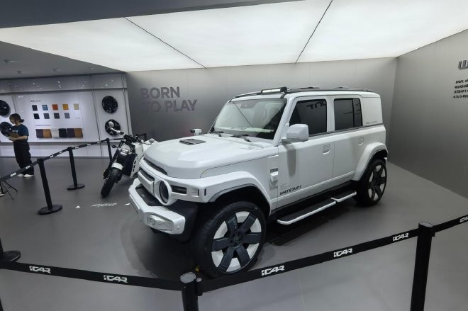 2026北京车展：iCAR ROBOX概念车首发 V27与超级V23亮相