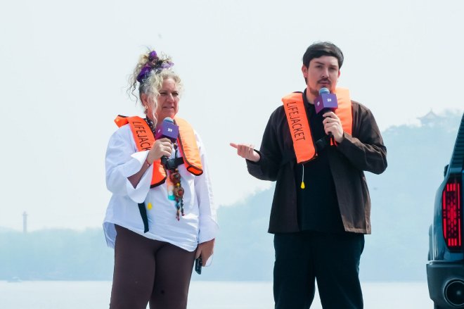 纵横G700至尊航行版完成公开水域载人航行安全应急演练