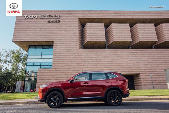 第三代哈弗H6在清华亮相