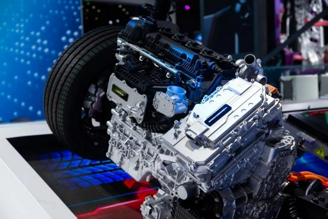 自主品牌集中入市 混动市场格局生变