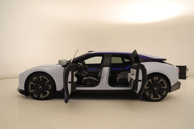 不用纠结配置 高合HiPhi Z购车手册