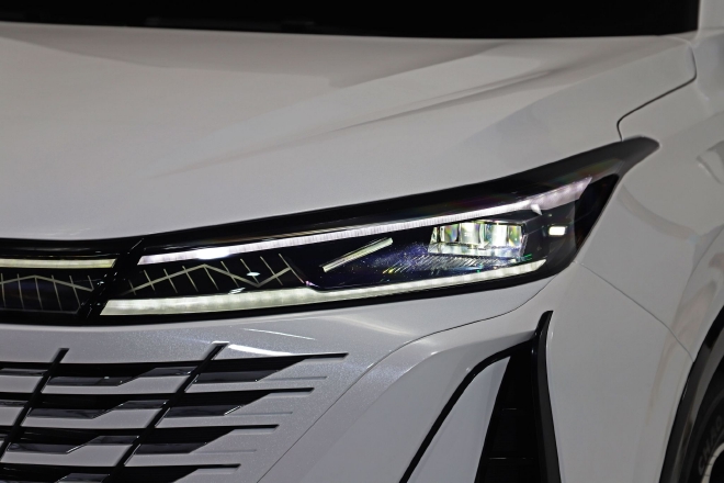 布局电气化市场 实拍长安CS75PLUS 智电iDD