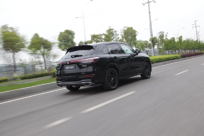 时尚潮流新坐标 试驾HONDA HR-V e：HEV