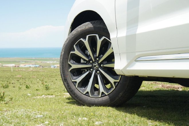 定义大五座 试驾UR-V 370 TURBO四驱尊耀