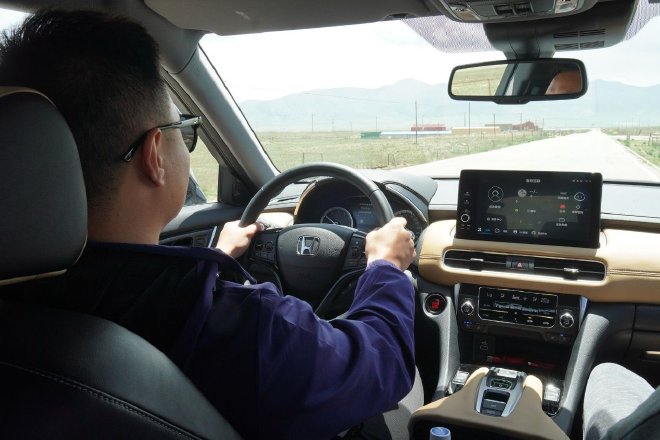 定义大五座 试驾UR-V 370 TURBO四驱尊耀