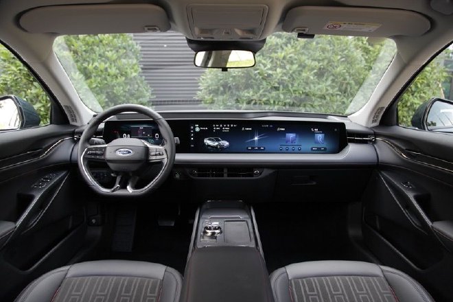 动力充沛空间大 试驾福特蒙迪欧1.5T车型