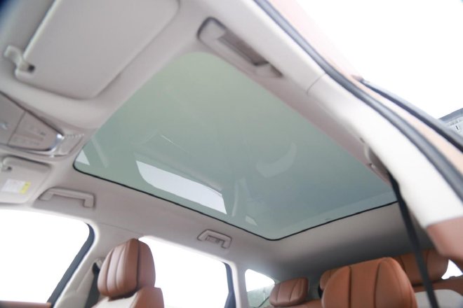 延续品牌“DNA”静态体验新岚图FREE