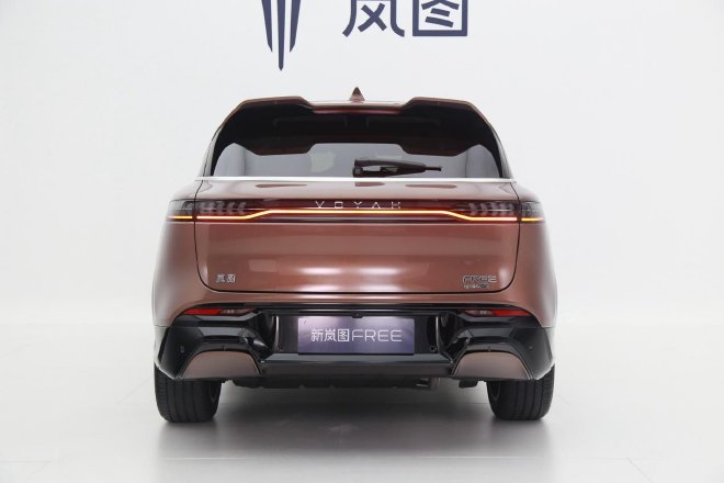 延续品牌“DNA”静态体验新岚图FREE