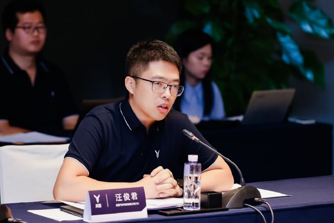 与岚图高管一起探讨岚图汽车未来发展