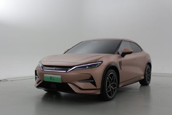 2023成都车展：比亚迪宋L首发亮相