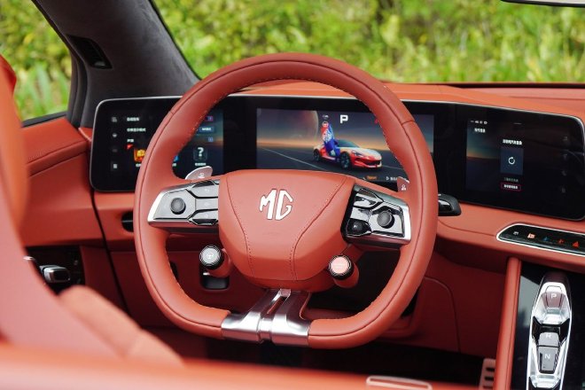 纯电软顶敞篷跑车 MG Cyberster开启大定