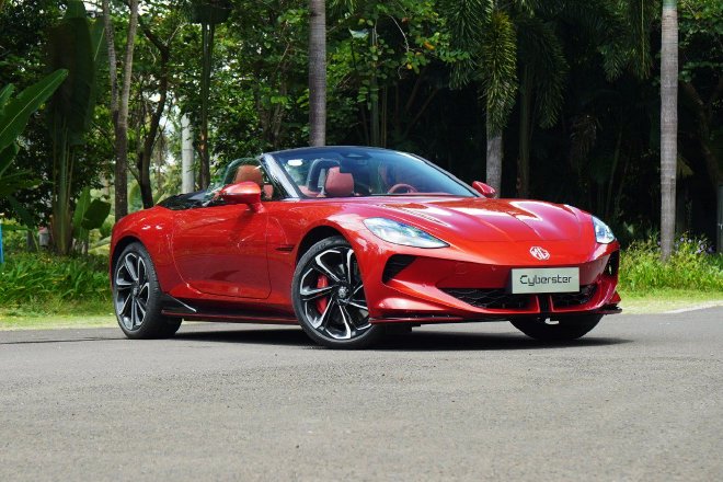 纯电软顶敞篷跑车 MG Cyberster开启大定