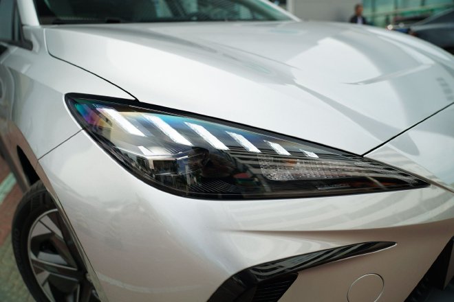 到店实拍：MG4 EV出海冠军版