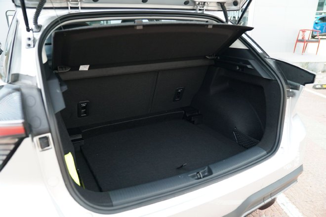 到店实拍：MG4 EV出海冠军版