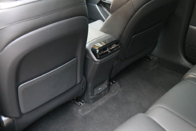 更“炫”的主流级纯电SUV 实拍昊铂HT