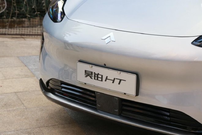 更“炫”的主流级纯电SUV 实拍昊铂HT